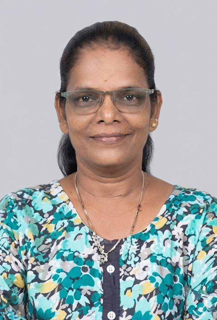 Lata Prakash Kamble - Part time Baby Sitter in diva in Mumbai